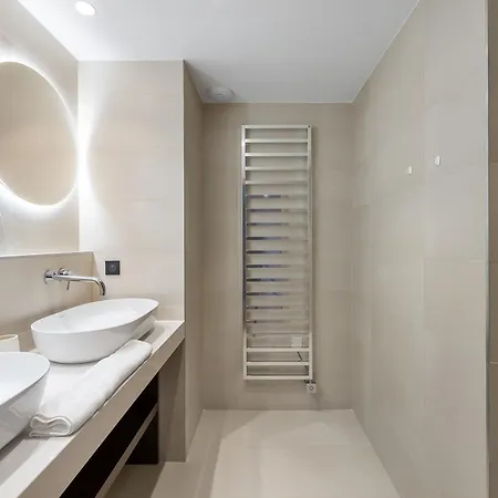 Διαμέρισμα Neuf Proche Pistes, 4 Avec Sauna Et Cheminee - Fr-1-562-63 Κουρσεβέλ